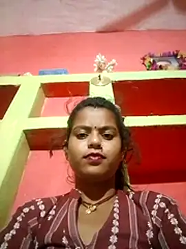 Snapshot of Kiranti_hot chatting on 11-13-25, 06:34 Kiranti hot online show from 11-13-25, 06:34