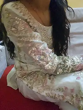 SLIMDIVAA online show from 12-03-25, 08:47