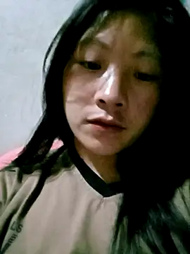 Snapshot of Micky_baby chatting on 04-30-26, 02:13 Micky baby online show from 04-30-26, 02:13