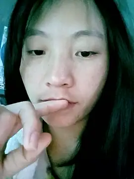 Micky baby online show from 11-28-25, 01:06