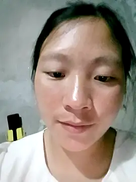 Snapshot of Micky_baby chatting on 04-18-26, 02:52 Micky baby online show from 04-18-26, 02:52