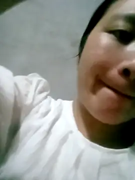 Snapshot of Micky_baby chatting on 04-17-26, 01:14 Micky baby online show from 04-17-26, 01:14