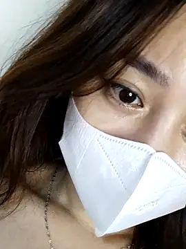 MiCandy-Lovee online show from 11-13-25, 04:44