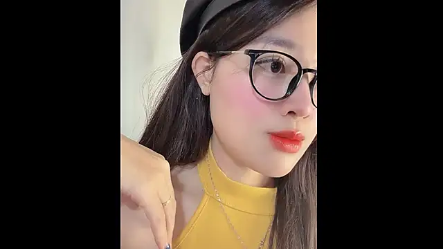 MiCandy-Lovee online show from 11-21-25, 06:56