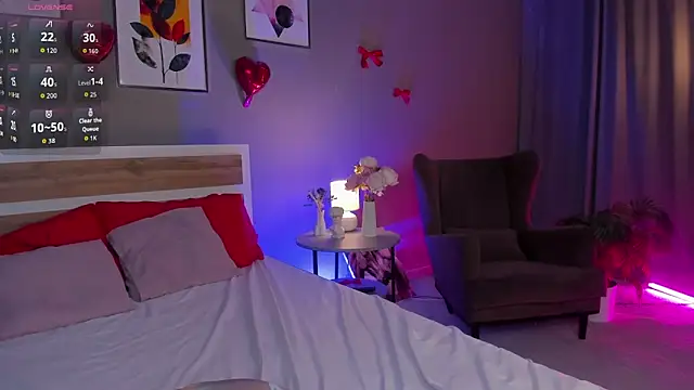 hey tessa online show from 02-25-26, 07:58