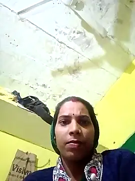 Snapshot of Neelurajpoot122 chatting on 11-14-25, 11:47 Neelurajpoot122 online show from 11-14-25, 11:47