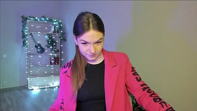 luna lust 212 online show from 12-23-25, 04:23