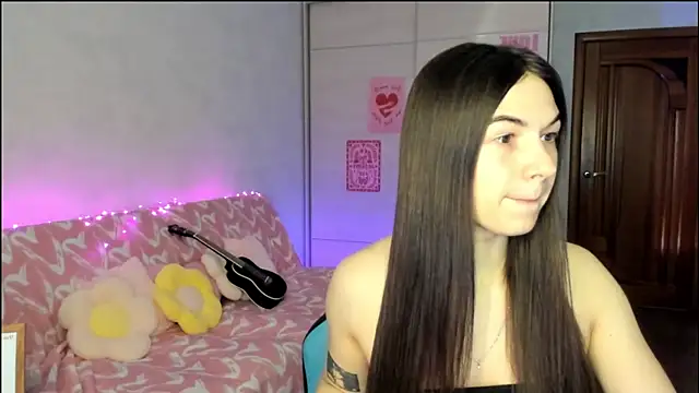 luna lust 212 online show from 07-06-26, 04:19