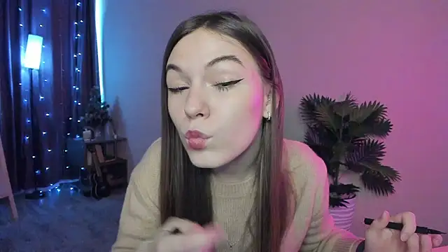 luna lust 212 online show from 02-17-26, 12:13