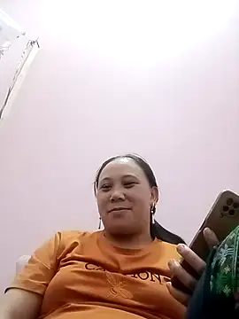 Snapshot of xuan-ha chatting on 12-22-25, 02:50 xuan-ha online show from 12-22-25, 02:50