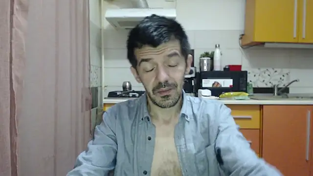 Dale E online show from 12-20-25, 04:48