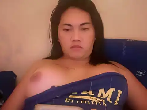 Pretty moccha online show from 04-04-26, 11:17