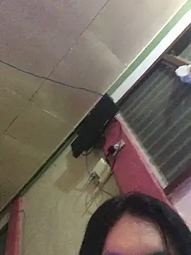 Pretty moccha online show from 11-19-25, 12:49