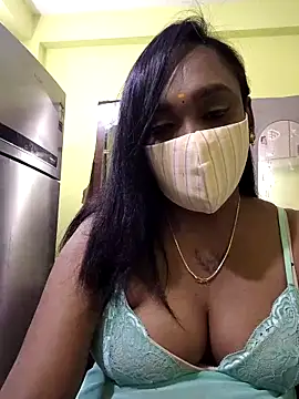 Dharshini98 online show from 02-19-26, 07:55