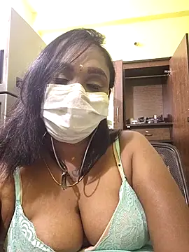 Dharshini98 online show from 02-17-26, 05:10