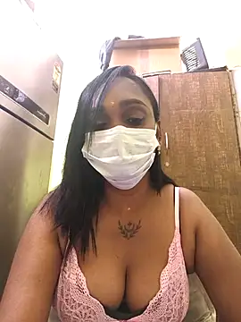 Dharshini98 online show from 12-22-25, 07:58