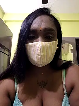 Dharshini98 online show from 02-22-26, 05:25