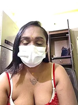 Dharshini98 online show from 02-02-26, 11:09