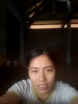 Snapshot of kim-kimtien chatting on 11-13-25, 05:22 kim-kimtien online show from 11-13-25, 05:22