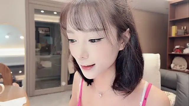 Butterbear online show from 12-05-25, 12:26