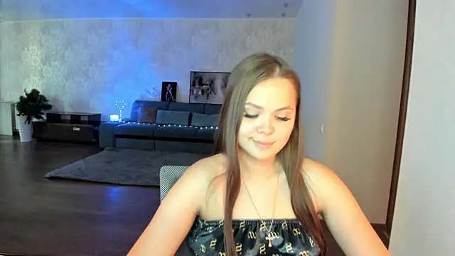 Kira love 81 online show from 07-07-26, 12:20
