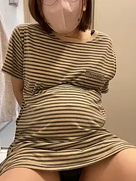 yun cute online show from 11-14-25, 12:42