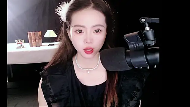 nannanbaby002 online show from 11-13-25, 12:09