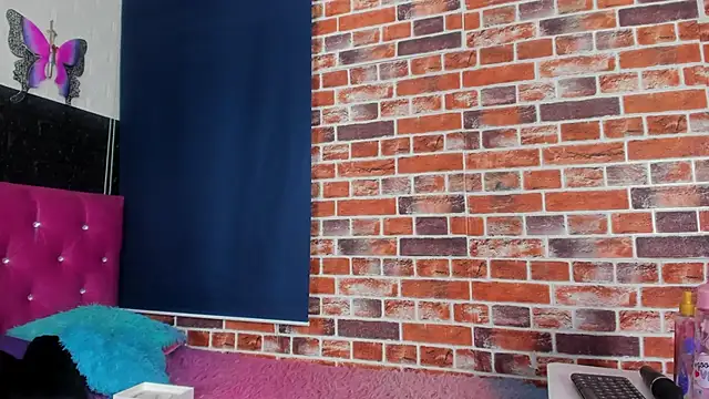 Nyra Rose online show from 12-23-25, 05:18