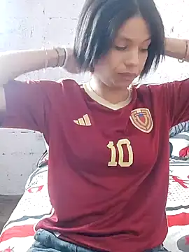 Snapshot of flaquitahot chatting on 11-17-25, 04:11 flaquitahot online show from 11-17-25, 04:11