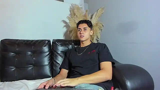 ZeusBrant online show from 04-04-26, 01:50