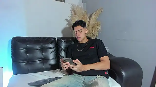 ZeusBrant online show from 03-14-26, 02:01