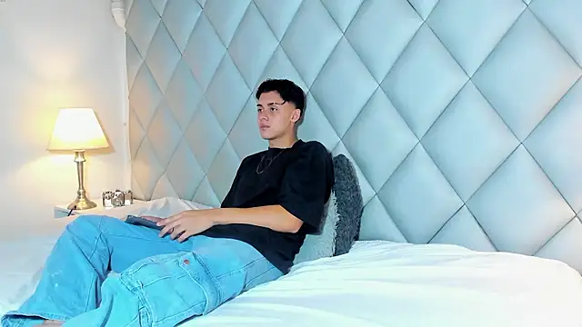 ZeusBrant online show from 03-07-26, 02:00