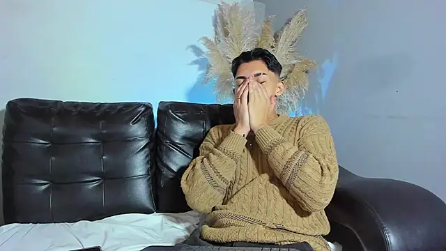 ZeusBrant online show from 04-18-26, 01:35