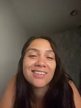 Snapshot of carolsapequinha chatting on 03-01-26, 10:15 carolsapequinha online show from 03-01-26, 10:15