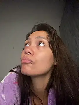 Snapshot of carolsapequinha chatting on 06-26-26, 05:41 carolsapequinha online show from 06-26-26, 05:41