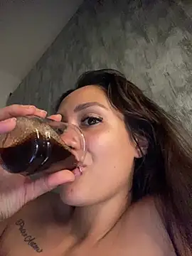 Snapshot of carolsapequinha chatting on 07-14-26, 03:33 carolsapequinha online show from 07-14-26, 03:33