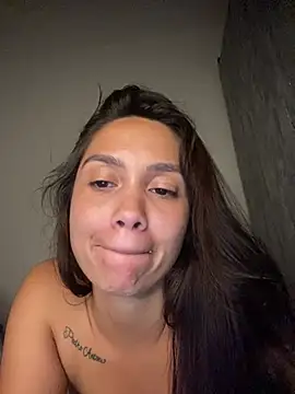 Snapshot of carolsapequinha chatting on 07-04-26, 04:30 carolsapequinha online show from 07-04-26, 04:30