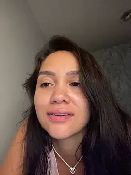 Snapshot of carolsapequinha chatting on 02-09-26, 10:35 carolsapequinha online show from 02-09-26, 10:35