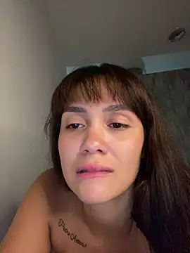 carolsapequinha online show from 04-16-26, 09:39