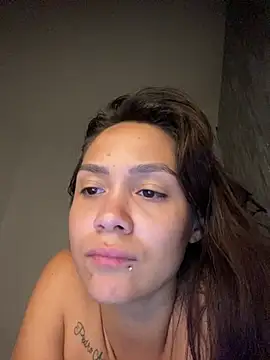 Snapshot of carolsapequinha chatting on 07-08-26, 03:41 carolsapequinha online show from 07-08-26, 03:41