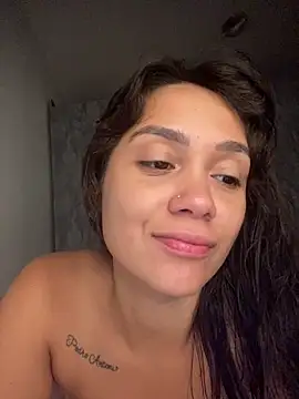 Snapshot of carolsapequinha chatting on 05-21-26, 11:07 carolsapequinha online show from 05-21-26, 11:07