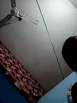 beutiful hot online show from 11-18-25, 06:00