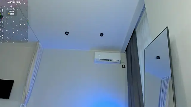 Sakura  frostt online show from 01-15-26, 02:20