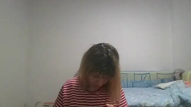 Snapshot of CherieAdair chatting on 11-12-25, 08:23 CherieAdair online show from 11-12-25, 08:23