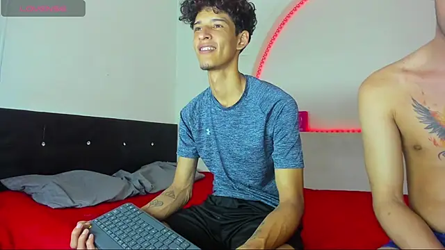 kaiborman00 online show from 04-13-26, 03:10