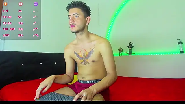 kaiborman00 online show from 12-20-25, 02:58