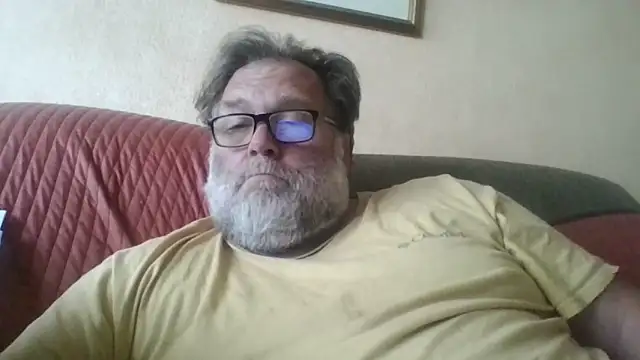 Snapshot of Joshc405 chatting on 05-23-26, 06:18 Joshc405 online show from 05-23-26, 06:18
