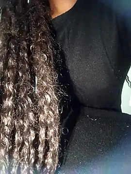 Snapshot of mirna96 chatting on 02-21-26, 08:33 mirna96 online show from 02-21-26, 08:33