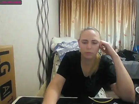 JenniDeep online show from 11-18-25, 03:15