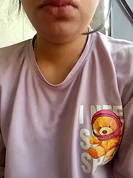 isha sharma2002 online show from 12-02-25, 04:14